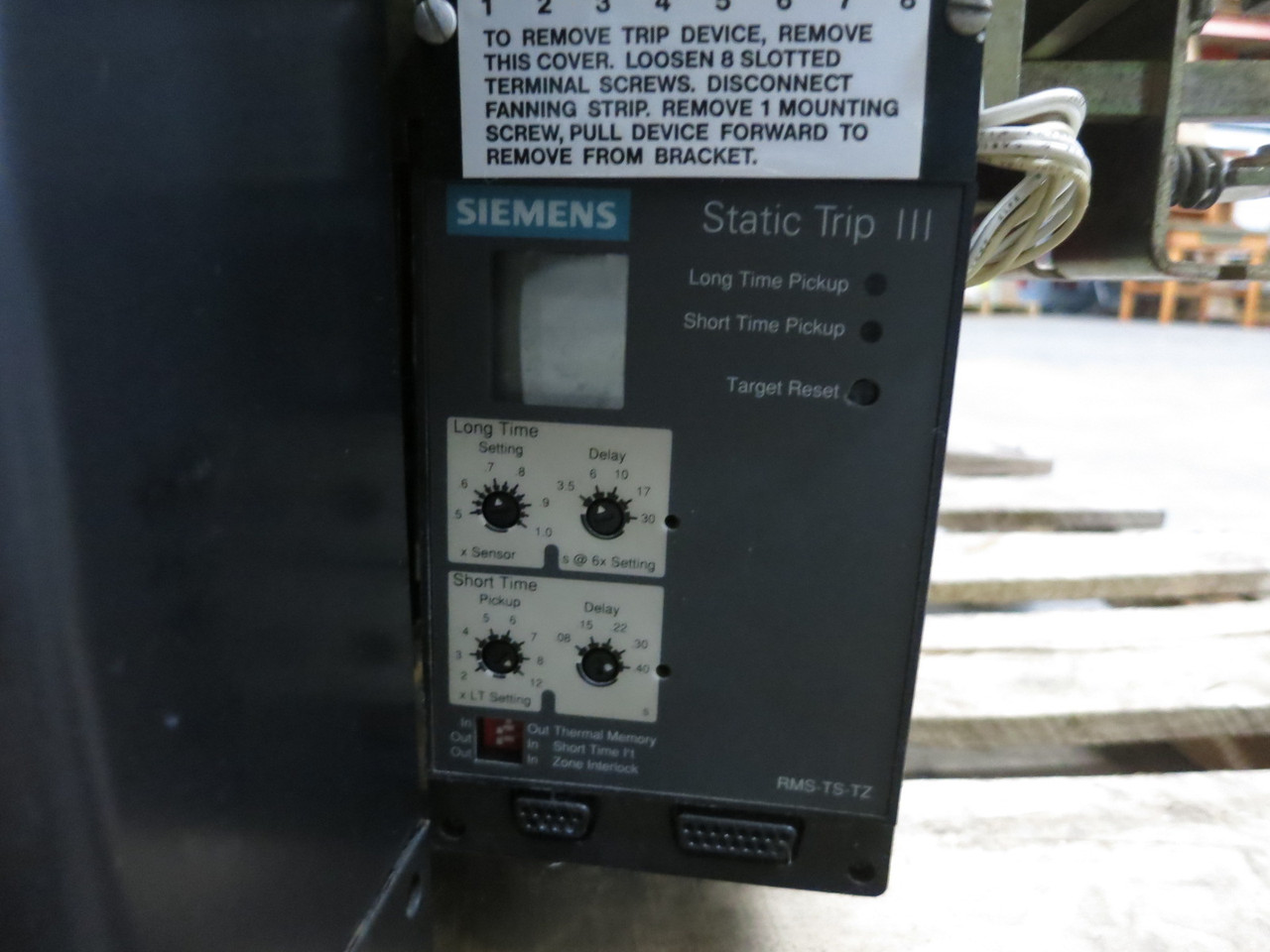 Siemens RL-1600 1600A Air Circuit Breaker Static Trip III RMS-TS-TZ MO RL1600 LS (DW8243-1)