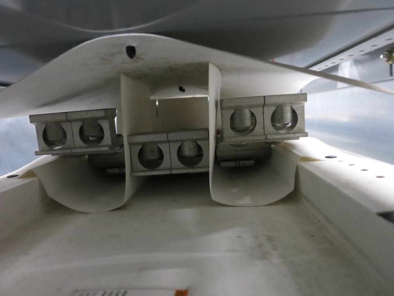 NEW Eaton PRL3a 400A 480V MLO Breaker Panel Board 3PH Pow-R-Line C 400 Amp (DW8252-1)