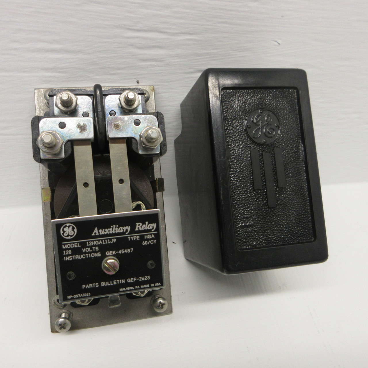 General Electric GE 12HGA111J9 Auxiliary Relay Type HGA 120 Volt 60/CY 12HGA11J9 (AH1307-1)