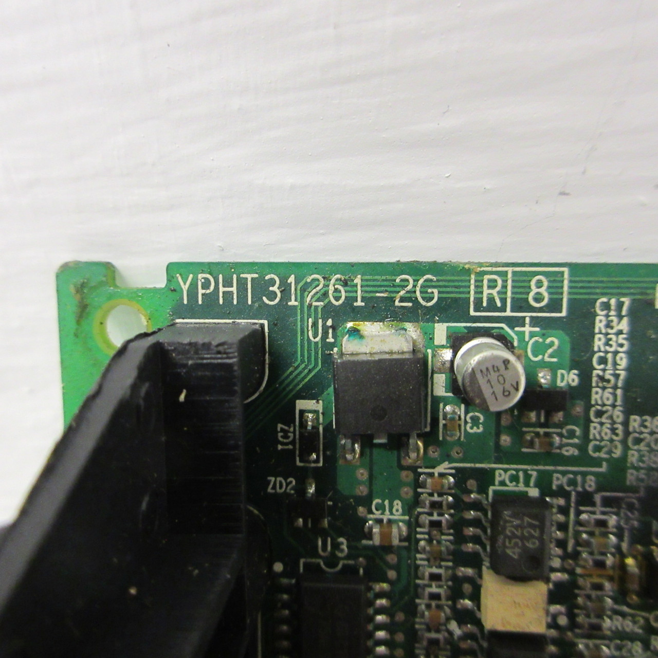 Yaskawa ETC618391-S3021 Control Board PLC Card Inverter 230V/460V YPHT31261-2G (AH1321-2)