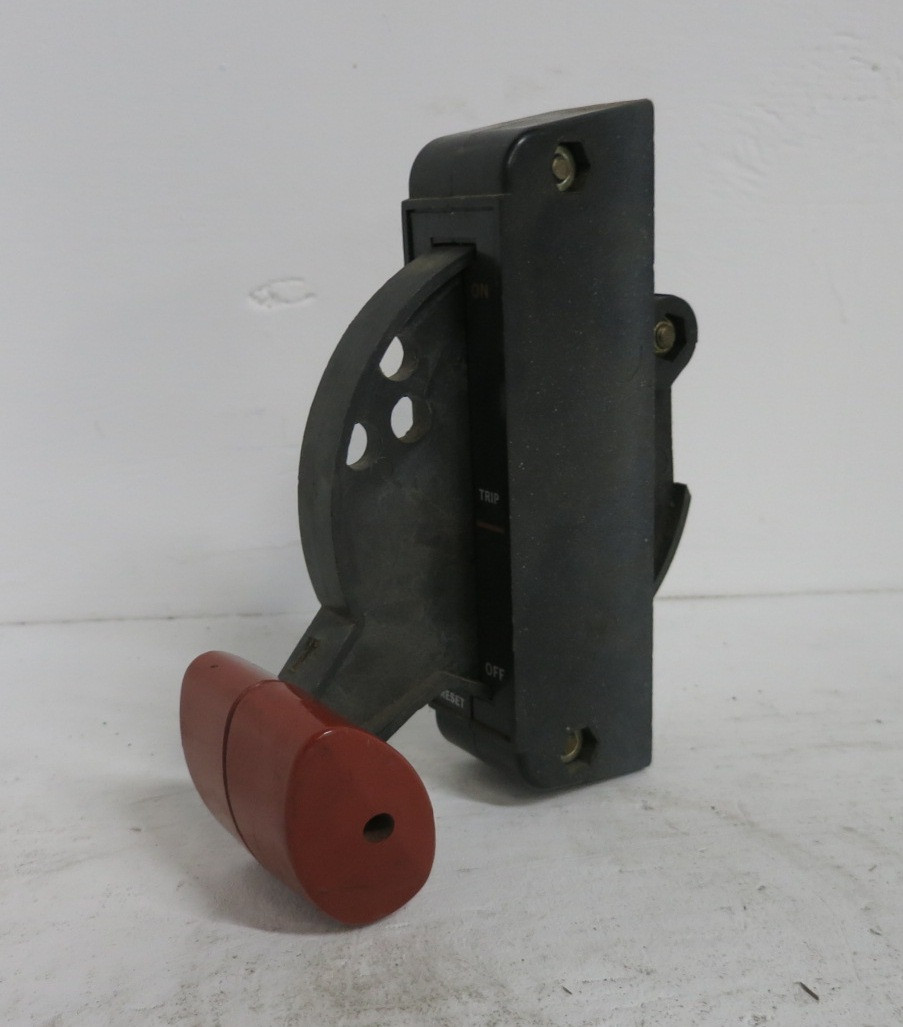 GE 8000 Handle Mechanism Assembly Motor Control Center MCC Main Disconnect Large (DW8260-1)