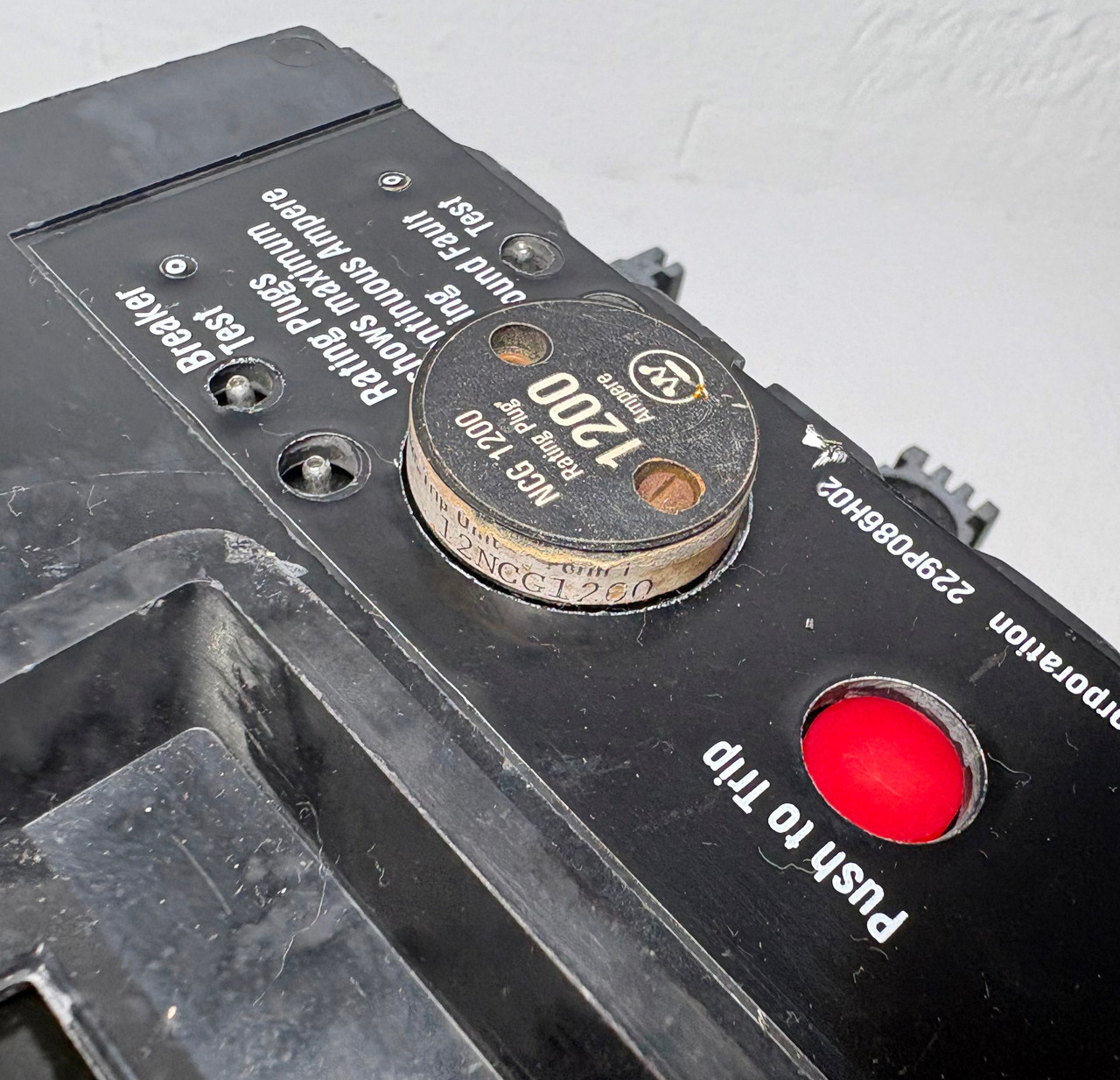 Westinghouse NCG31200F 1200A Circuit Breaker w/ Ground & 1200 Amp Plug NCG Frame (EM5924-1)