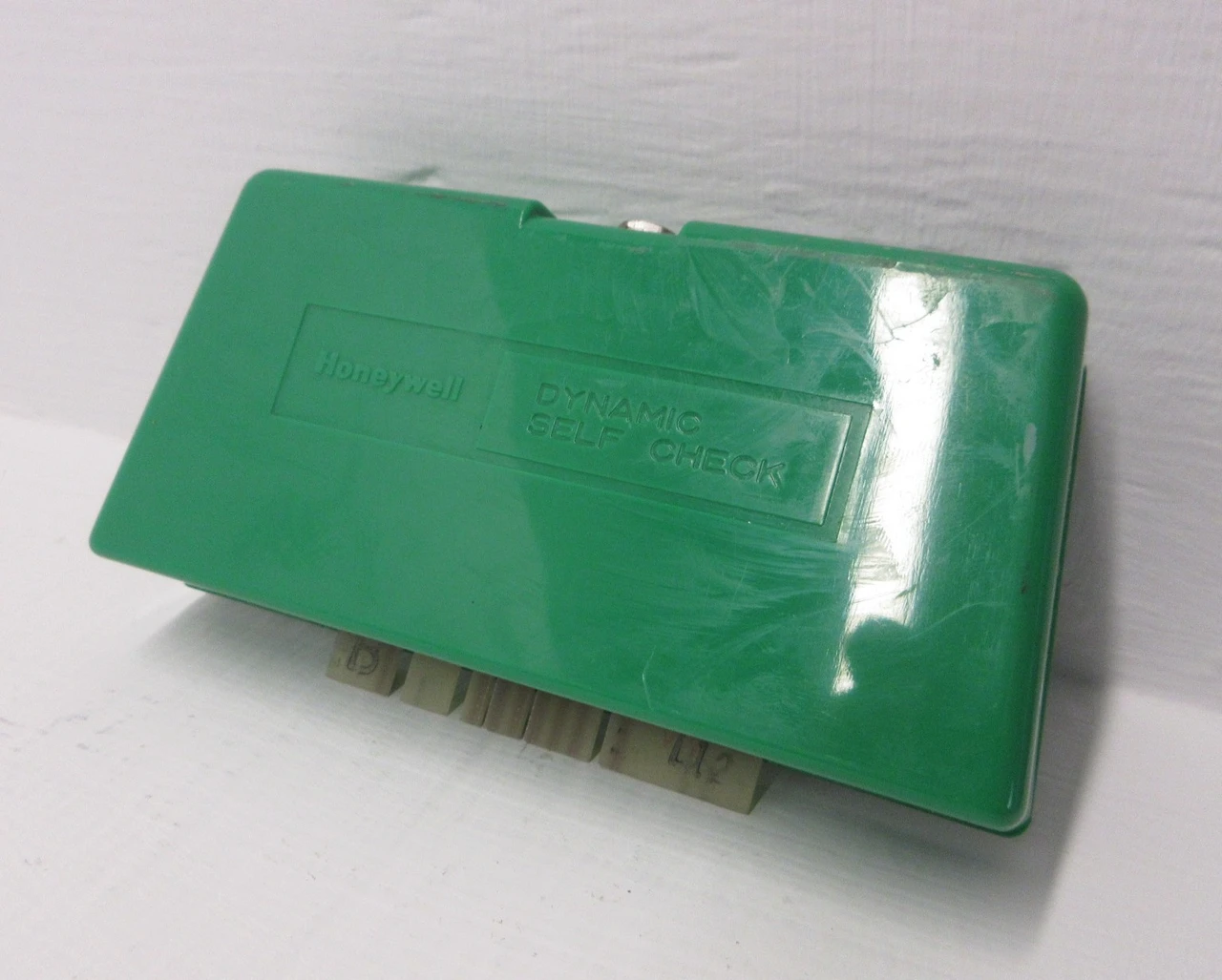 Image of Honeywell R7247B1003 Dynamic Self Check Rectification Amplifier 2-4 SEC 8829