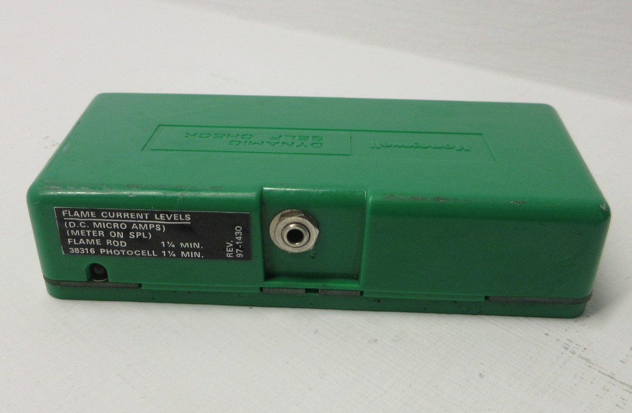 Honeywell R7247B1003 Dynamic Self Check Rectification Amplifier 2-4 SEC 8829 (AH1340-1)
