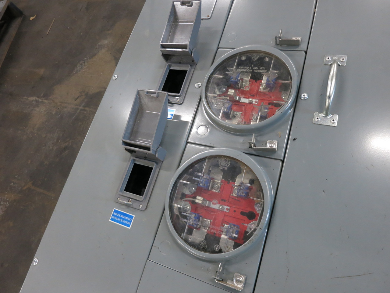 Square D MPH42-200 2 Socket Meter Center 400A Bus 120/240V 1PH Meter-Pak 400 3R (DW8271-1)