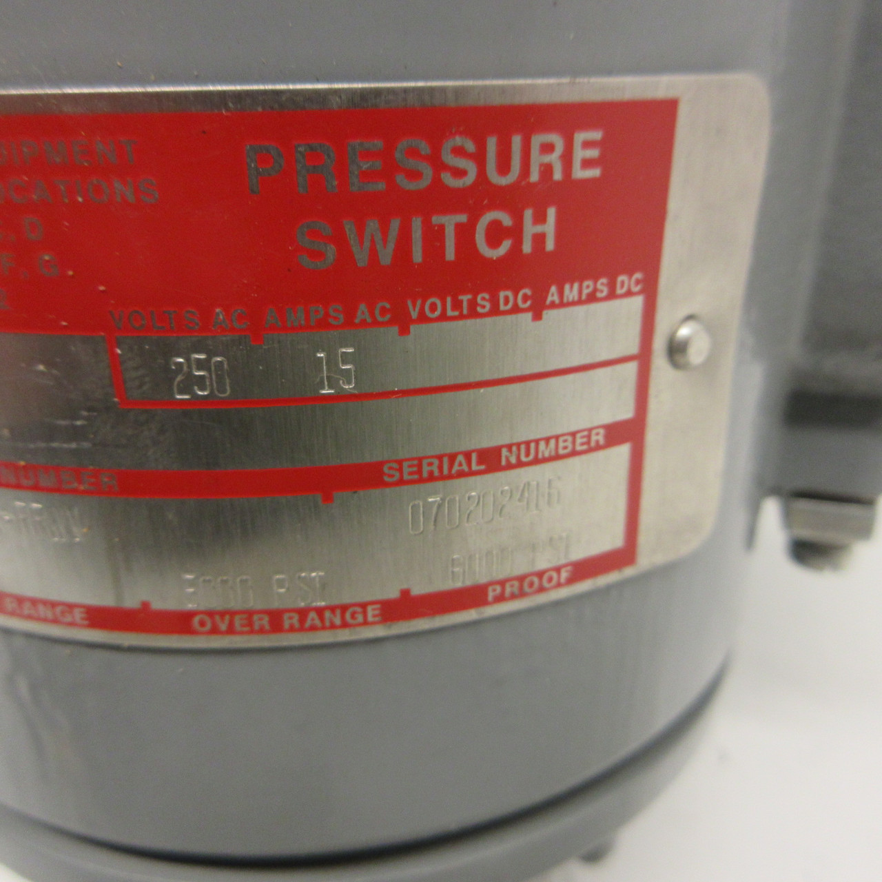 SOR Pressure Switch Adj Range: 500-4000 PSI Over Range: 5000 PSI Proof: 6000 PSI (AH1343-2)