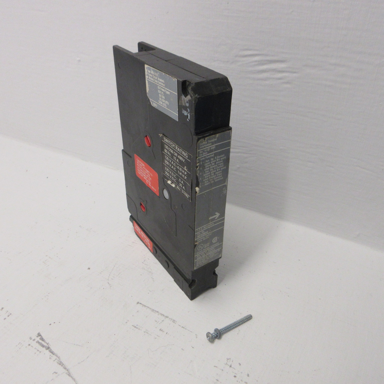 Siemens ITE A01ED64B Auxiliary Switch Alarm Switch Circut Breaker Accessory ED (AH1347-1)