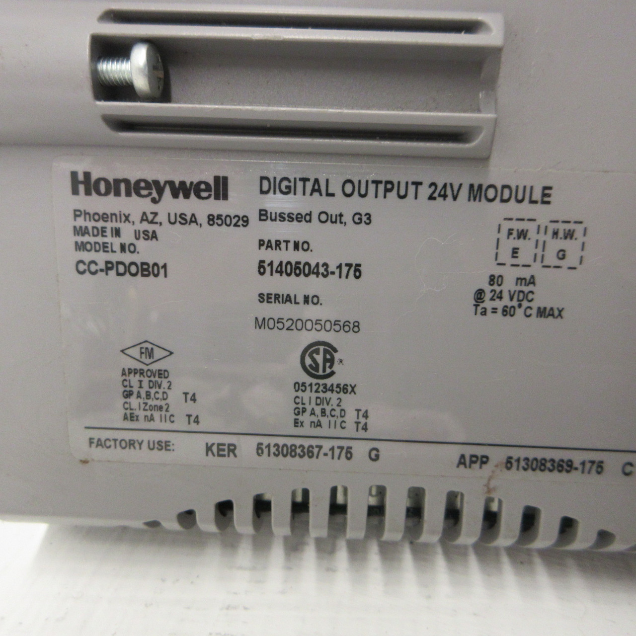Honeywell CC-PDOB01 Digital Output PLC Module 51405043-175 (FW: E HW: G) (AH1353-1)