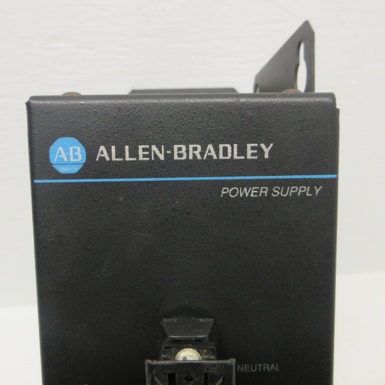 Allen Bradley 2801-P3 Ser A Power Supply 24VDC 1.6 Amp Class 2 Power Limiting (AH1367-1)