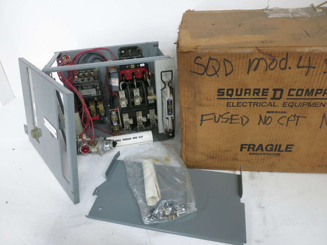 Image of NEW Square D Model 4 30A Fusible Size 1 Starter 12" MCC Bucket 30 Amp 8998 8536