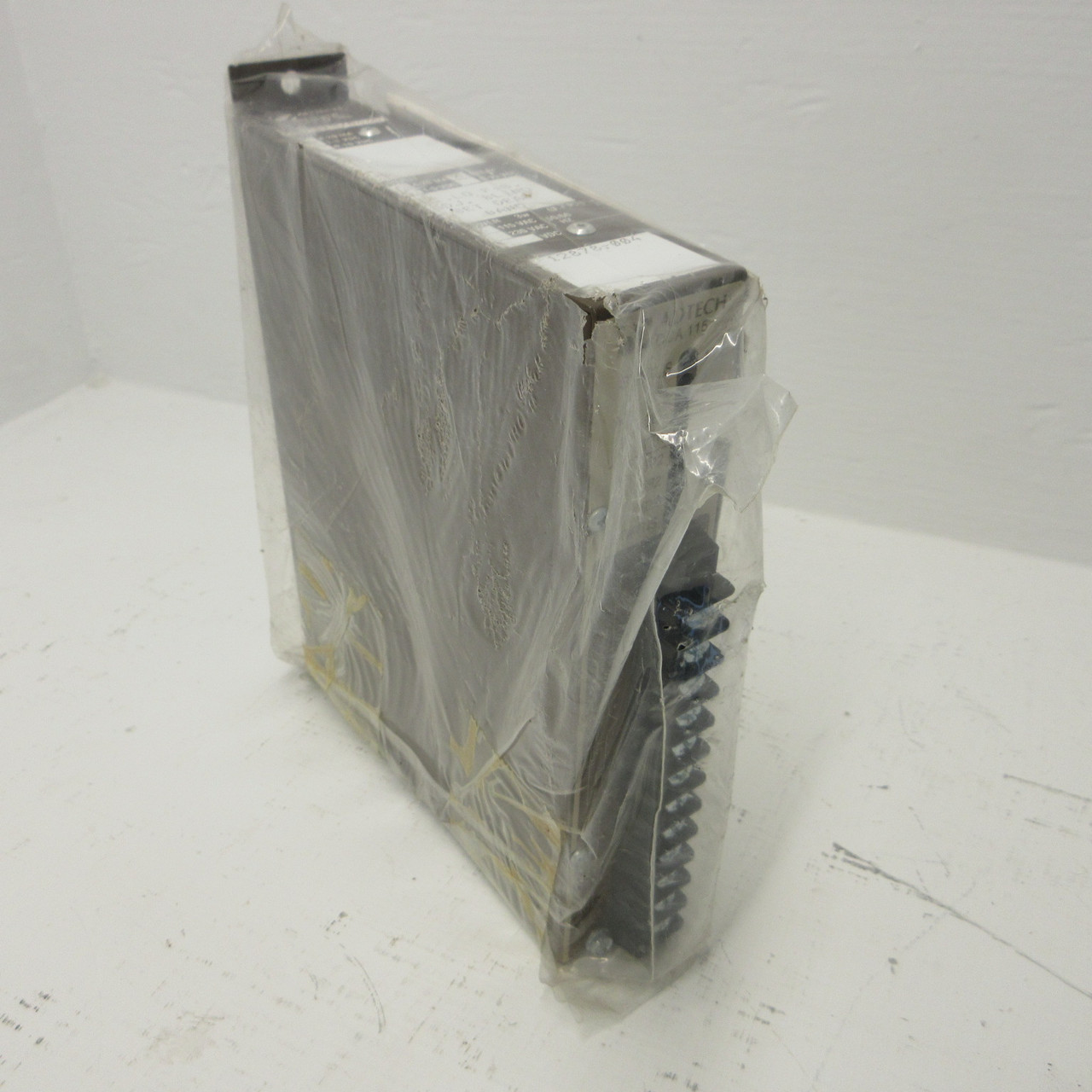 Image of NEW Adtech DCA115/046D DC Current/Voltage Alarm Module 4-20MA 115VAC DCA-115 NEW