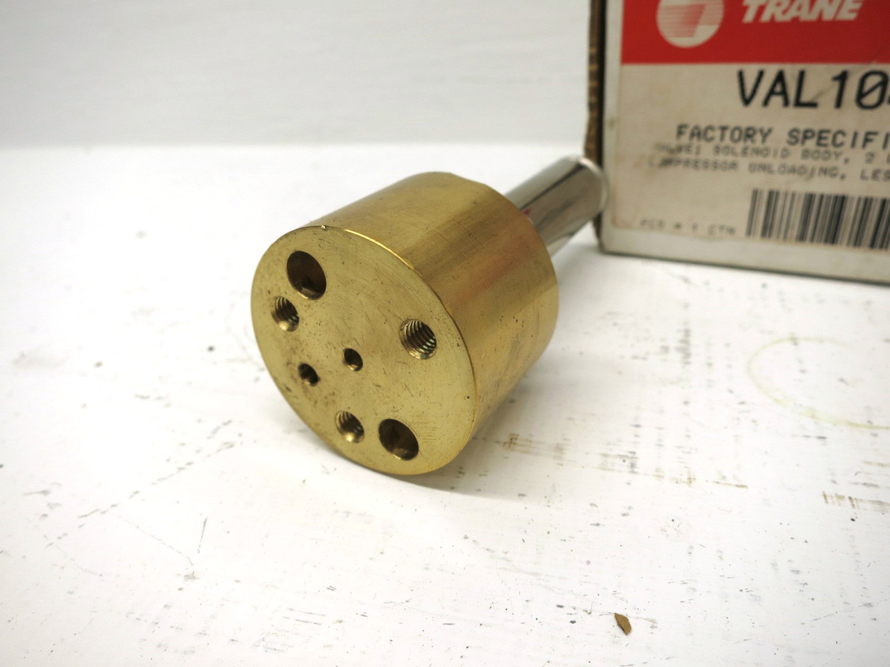 NEW Trane VAL10427 Compressor Unloading Valve 2 Way NC Solenoid (DW8298-2)