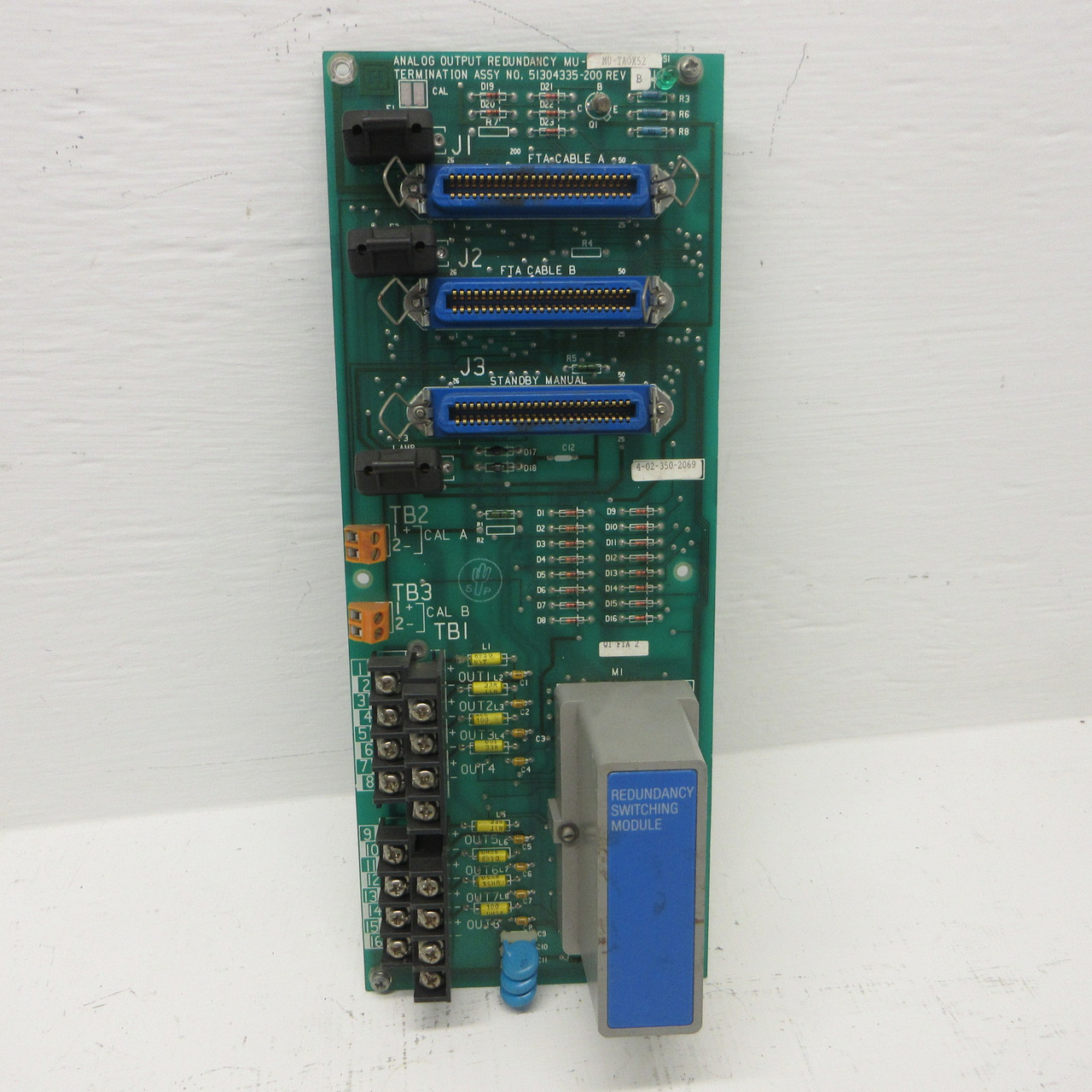 Honeywell MU-TAOX52 Analog Output Redundancy Board Assy No. 51304335-200 Rev B (AH1379-11)