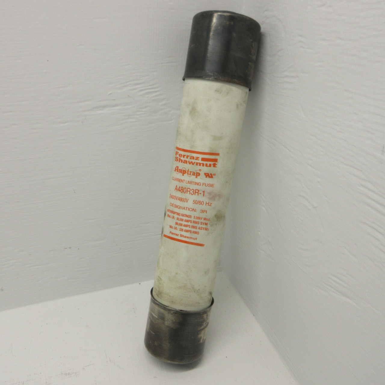 Gould Shawmut A480R3R-1 2400V/4800V 3R Current Limiting Fuse 5080V 225 A RMS MIN (AH1377-1)