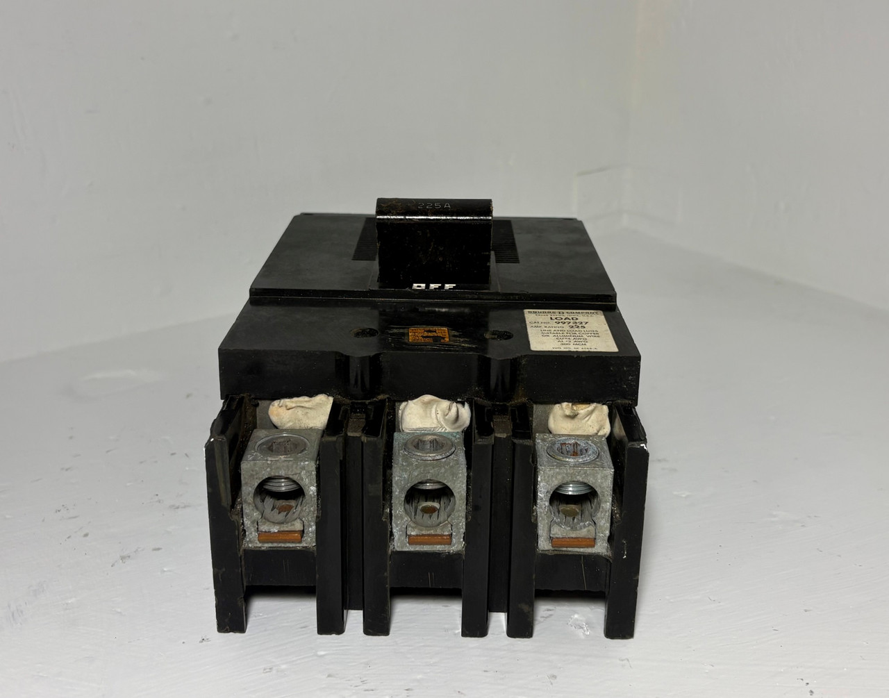 Square D 997327 225A Circuit Breaker 480/600V 3 Pole Type ML3 225 Amp (EM5929-3)