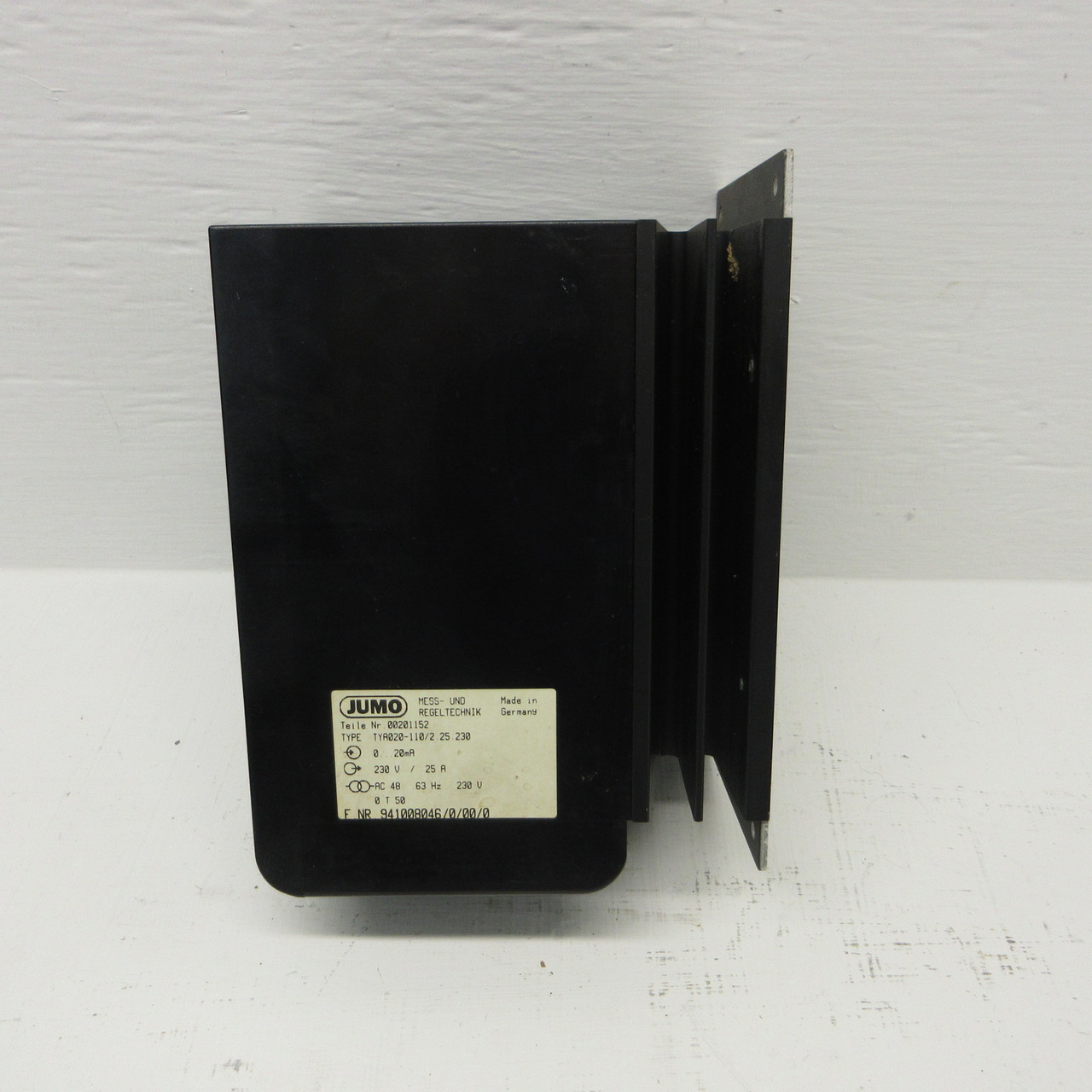 JUMO TYA020-110/2.25.230 Soft Starter 230V 25A MESS-UND 230VAC 25 Amp TYA020110 (AH1375-3)