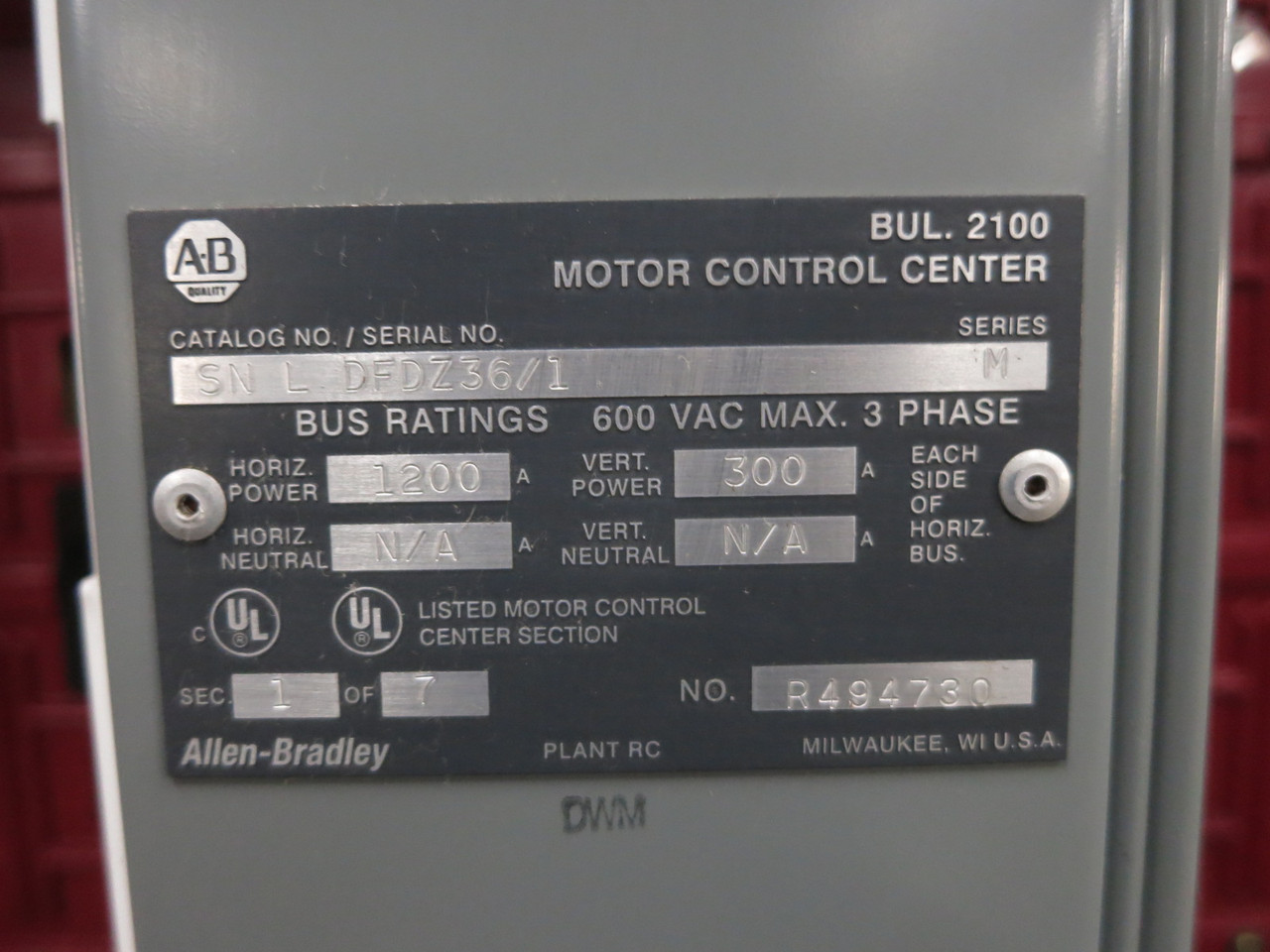 Allen Bradley Centerline 2100 1200/300 Amp 7x MCC Section Motor Control Center (DW8303-1)