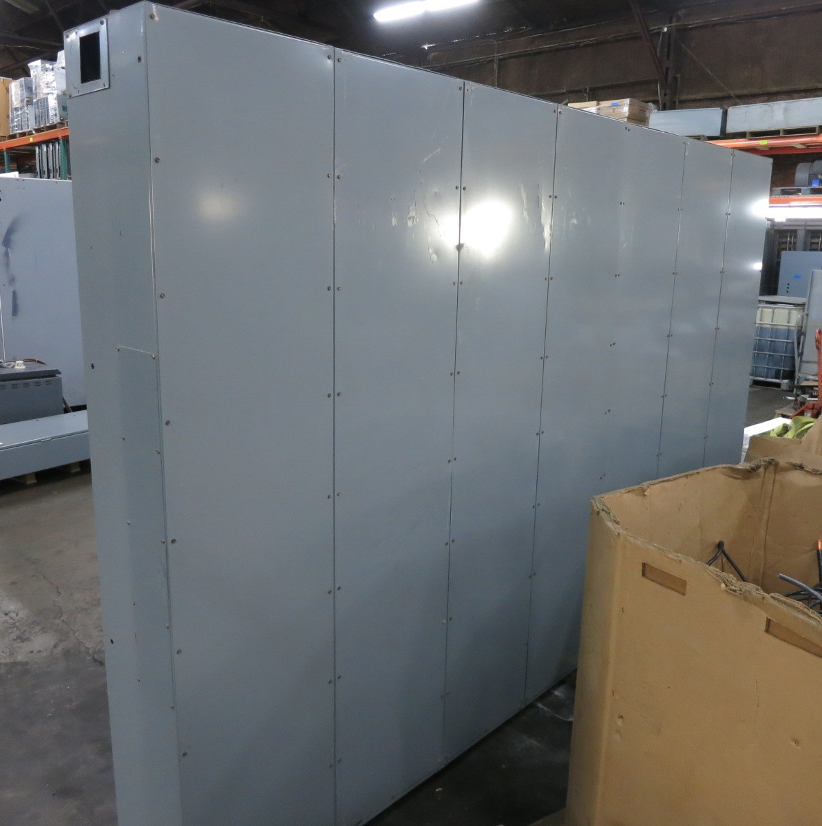 Allen Bradley Centerline 2100 1200/300 Amp 7x MCC Section Motor Control Center (DW8303-1)