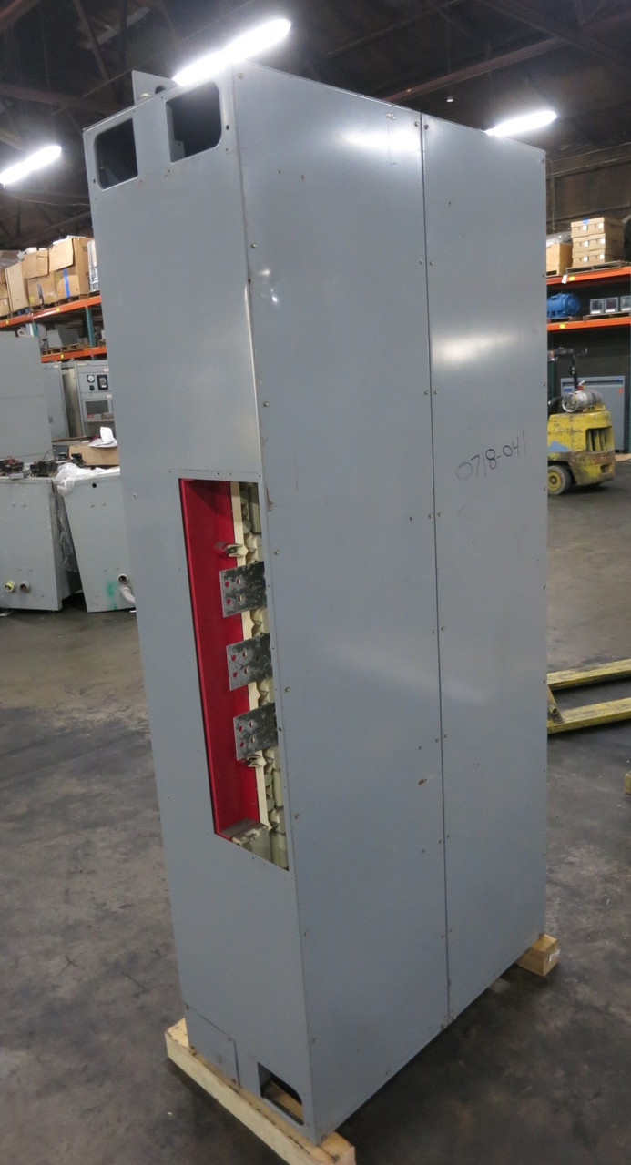 Allen Bradley Centerline 2100 800/300 Amp 2x Section MCC Motor Control Center (DW8307-1)