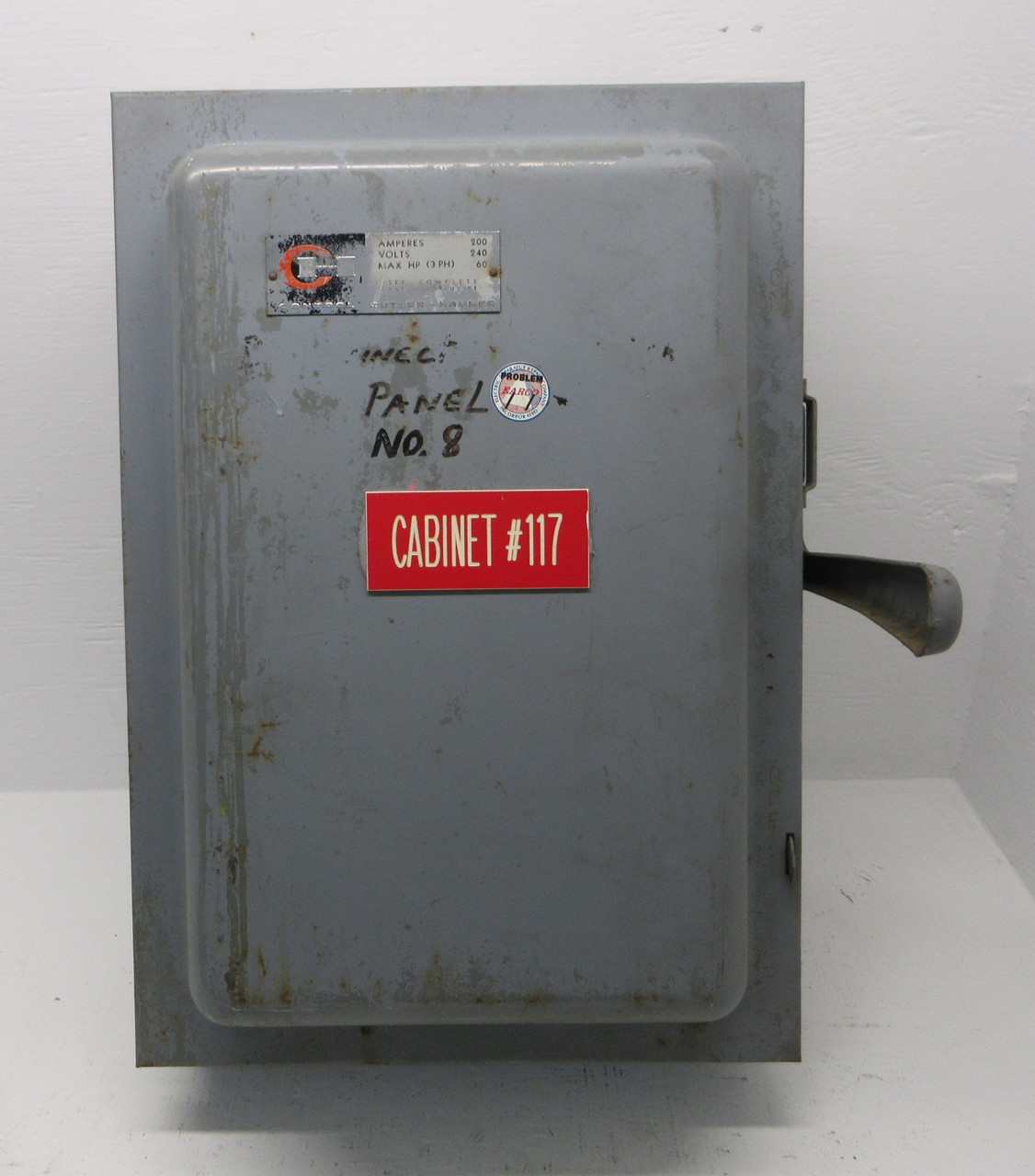 Cutler Hammer 4144H441 200A 240V 4W Fusible Safety Switch Disconnect CH w/ Fuses (AH1403-1)