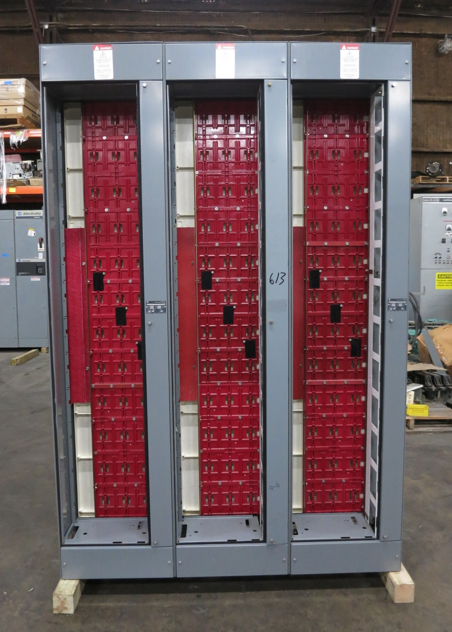 Allen Bradley Centerline 2100 2000/300A 3x MCC Section Motor Control Center (DW8311-1)