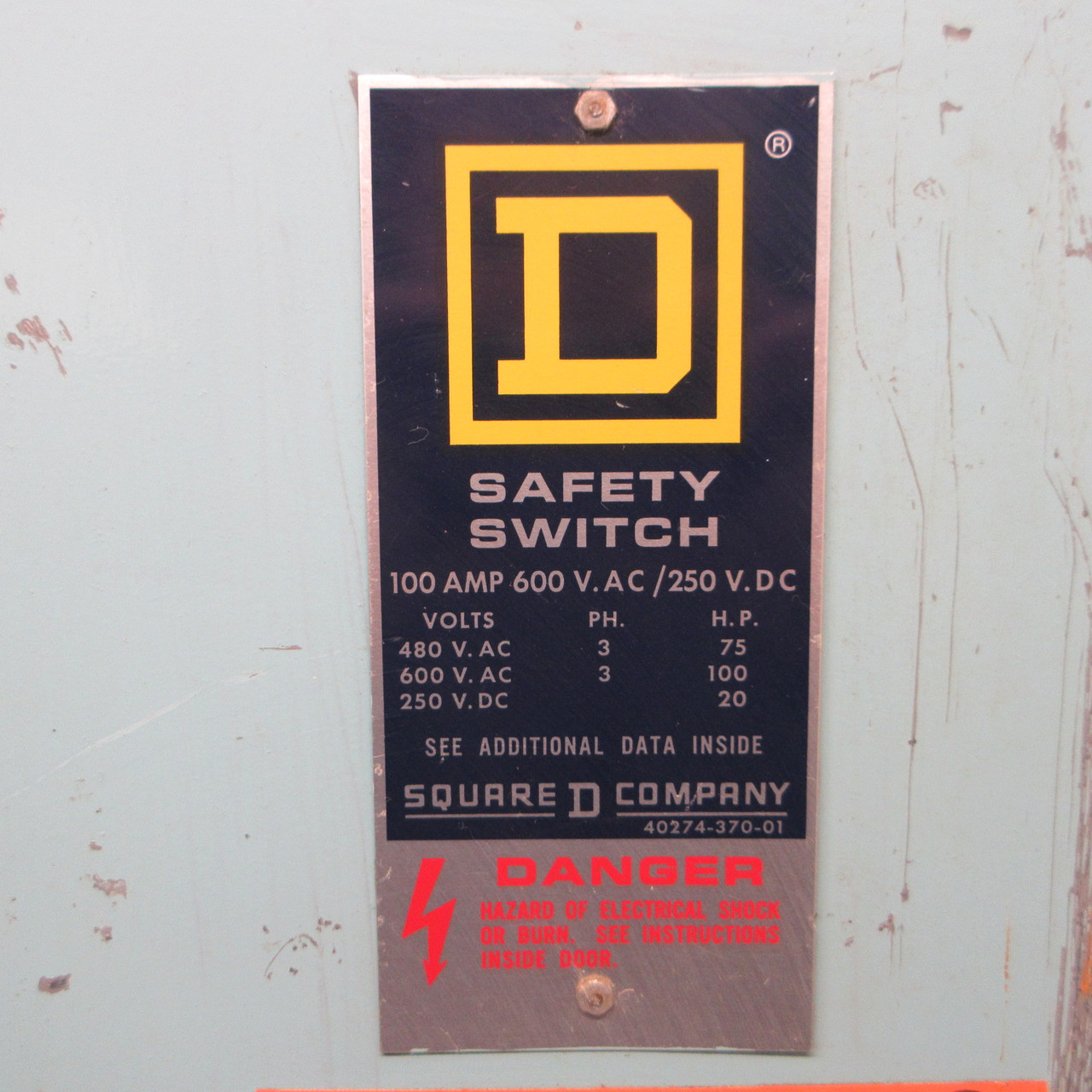 Square D HU-363-AWK 100A 600V 3R Non-Fusible Disconnect Switch 100 Amp (painted) (AH1406-2)
