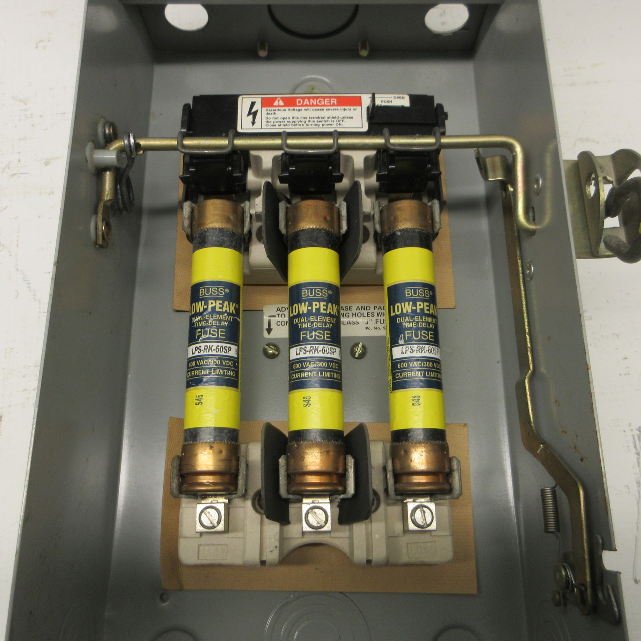 Siemens ITE FR352 60A 480/600V 3 Pole 3R Fusible Safety Switch 60 Amp w/ Fuses (AH1416-1)