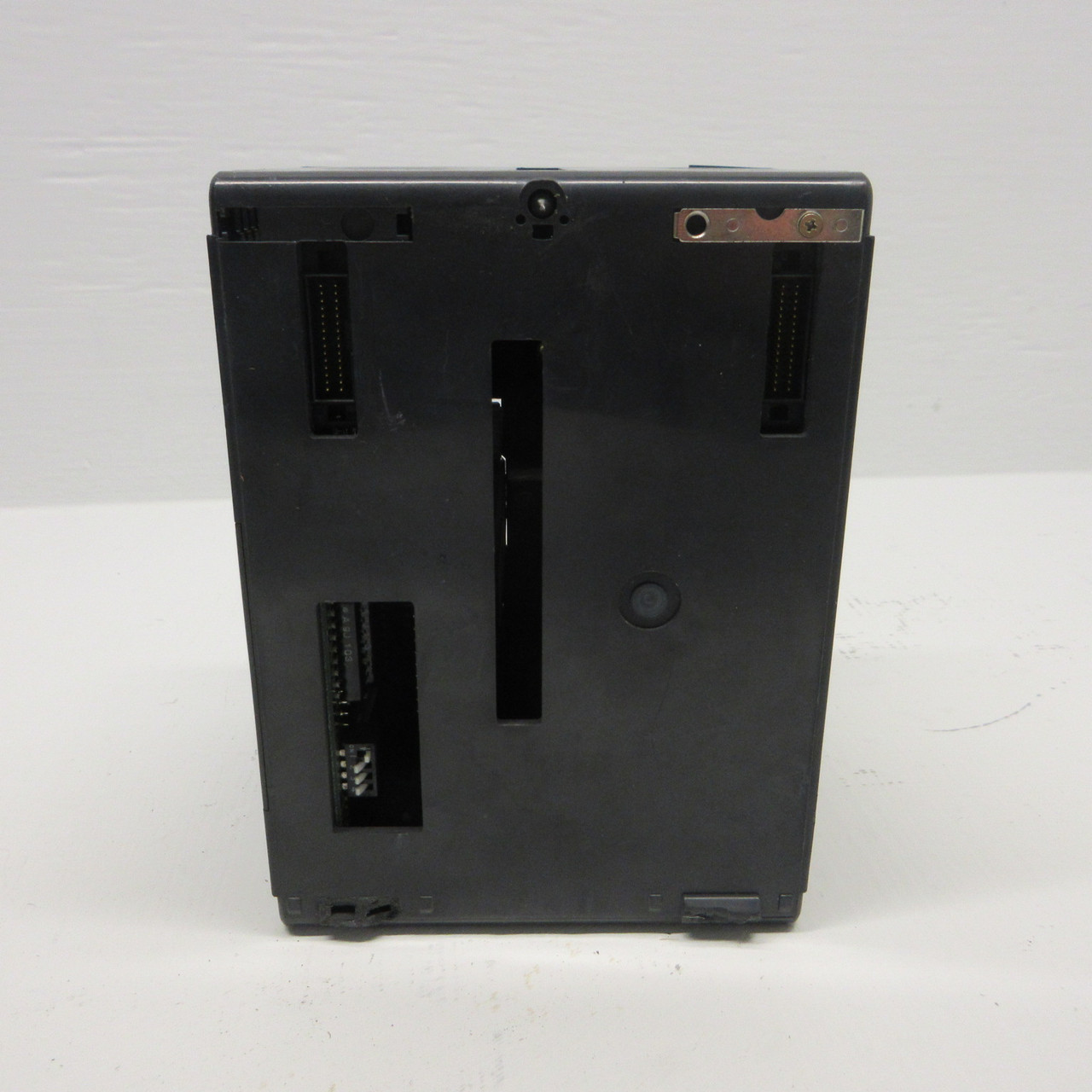 PLC Direct Koyo D4-440 CPU Direct Logic 405 CPU Module w Keys (chipped, no door) (AH1311-1)