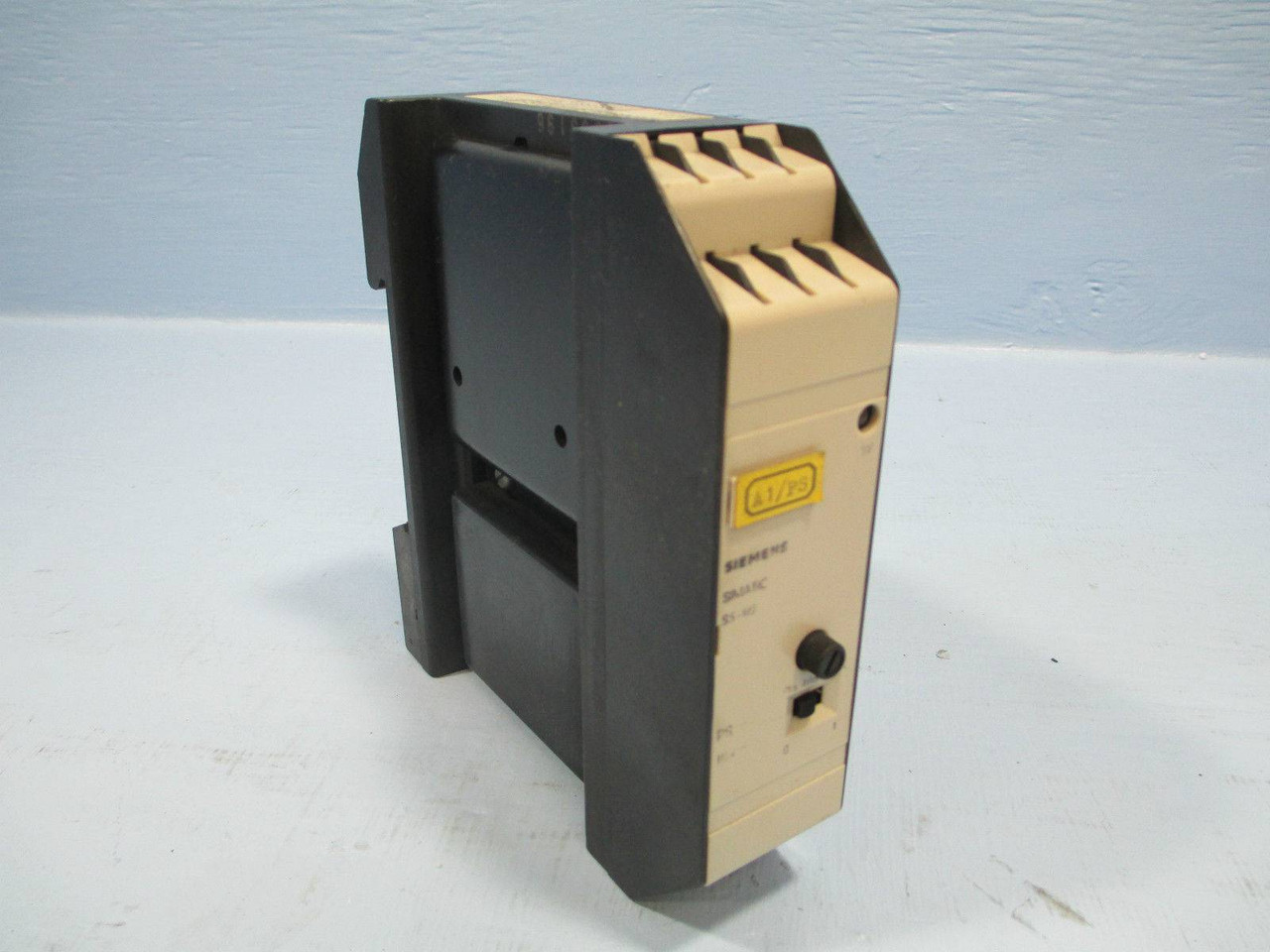 Image of Siemens Simatic PLC S5110 6ES5 930-7AA22 Power Supply Module S5110 6ES5930-7AA22