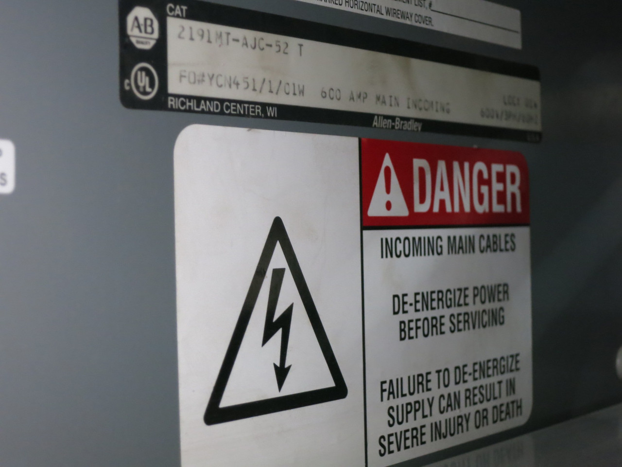 Allen Bradley Centerline 2100 600 Amp 1x MCC Section Motor Control Center 600A (DW8325-1)