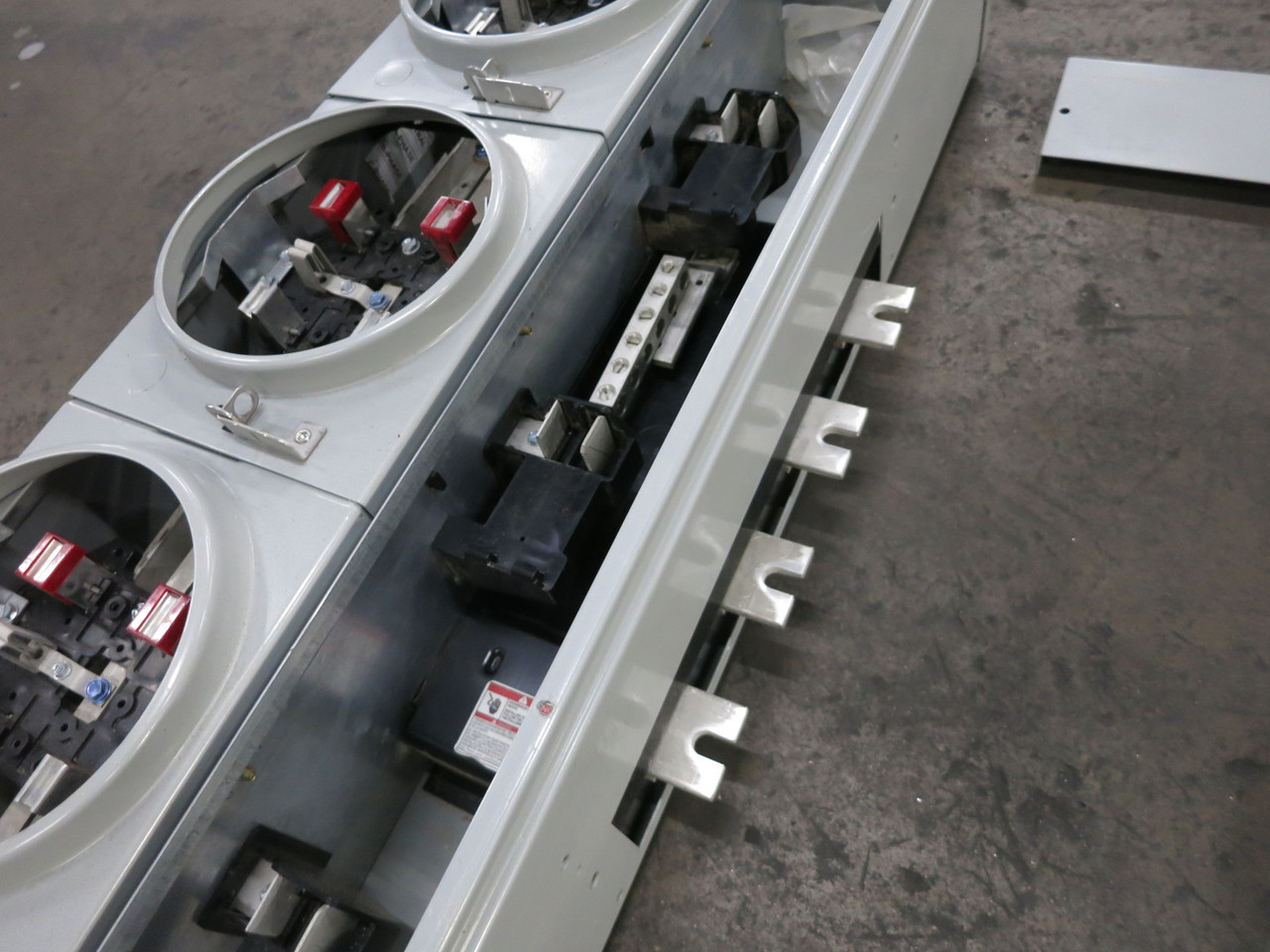 Eaton 3MM412RRL 800A/125A 208Y/120 Modular Metering Meter Stack 4W 4 Socket (DW8318-1)