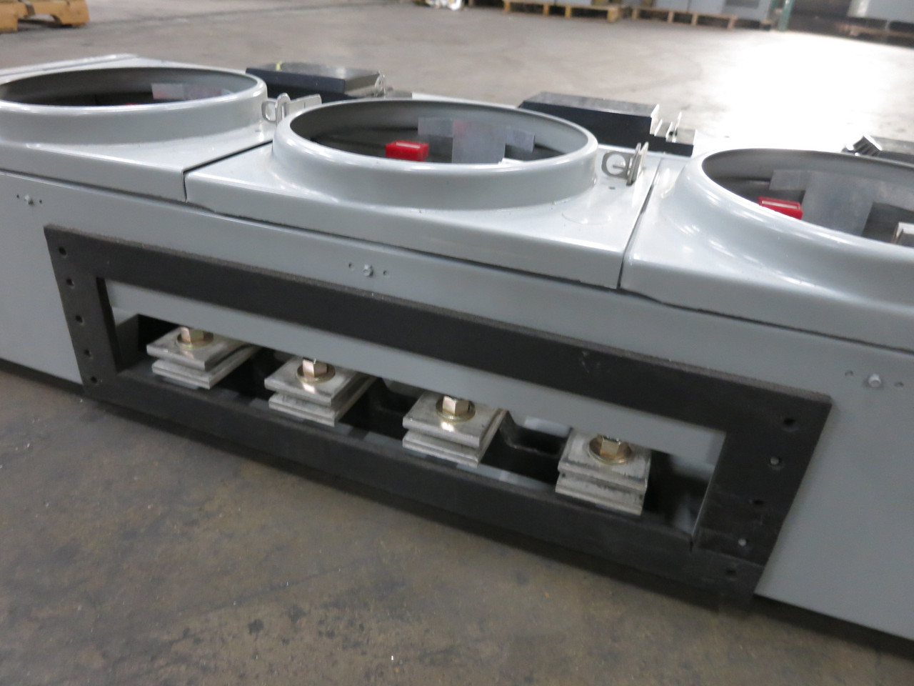 Eaton 3MM412RRL 800A/125A 208Y/120 Modular Metering Meter Stack 4W 4 Socket (DW8318-1)