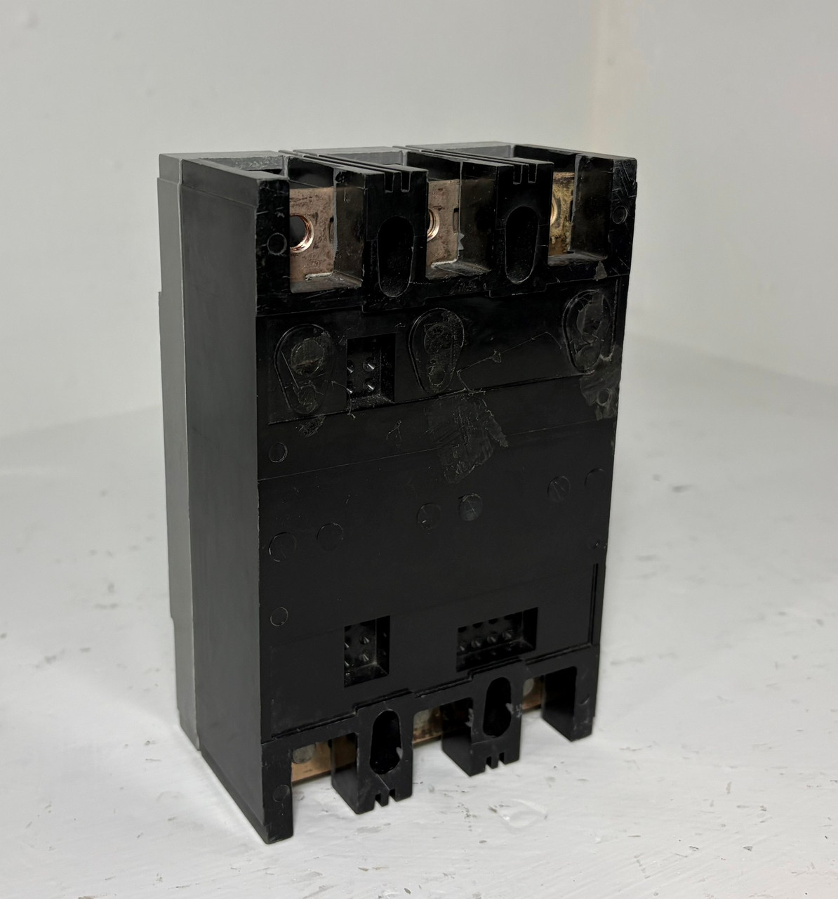 Siemens QJ23B200H 200A Circuit Breaker 3 Pole 42k @ 240V ITE 200 Amp HACR (EM5936-2)