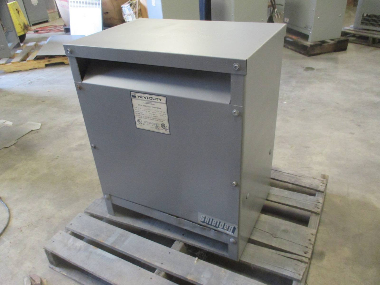 Hevi Duty Sola 34 kVA 460 Delta - 460Y/266 DT651H34S Isolation Transformer 3PH (EBI2381-7)