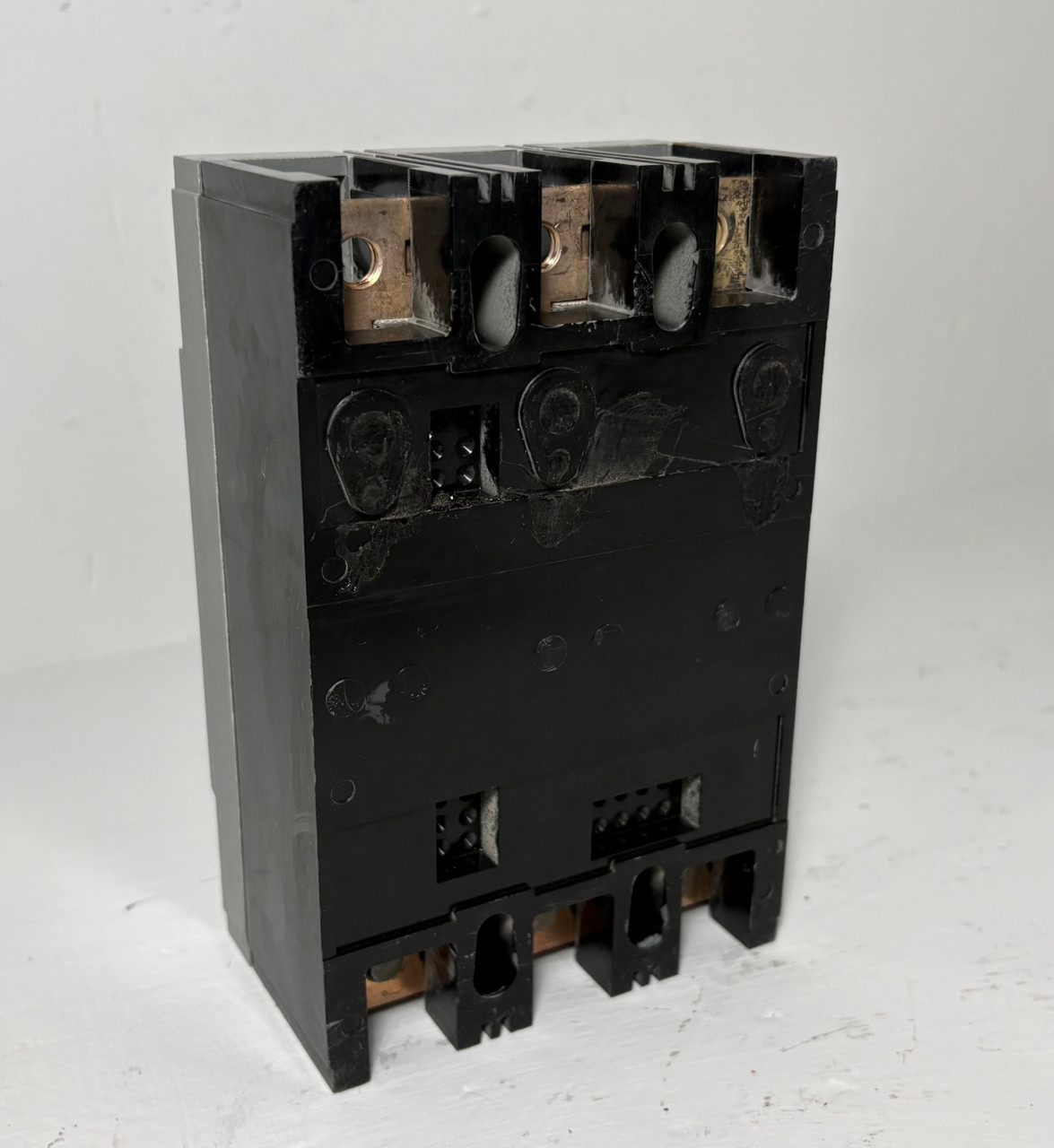 Siemens QJ23B225H 225A Circuit Breaker 3 Pole 42k @ 240V ITE 225 Amp HACR (EM5937-2)