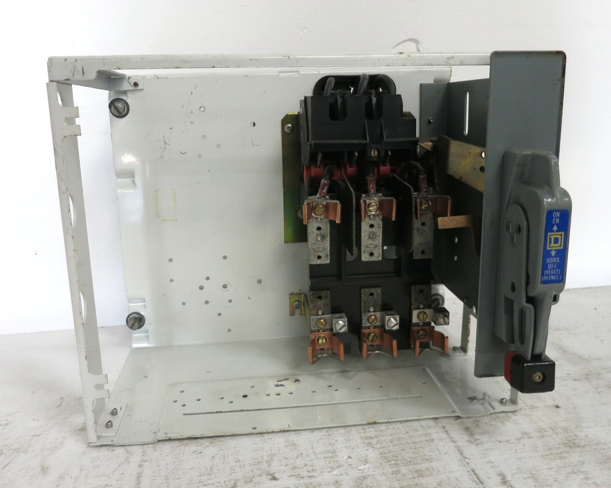 Square D Model 4 60A Fusible Feeder 12" MCC Bucket 60 Amp Fused Mod 4 Unit 8998 (DW8328-1)