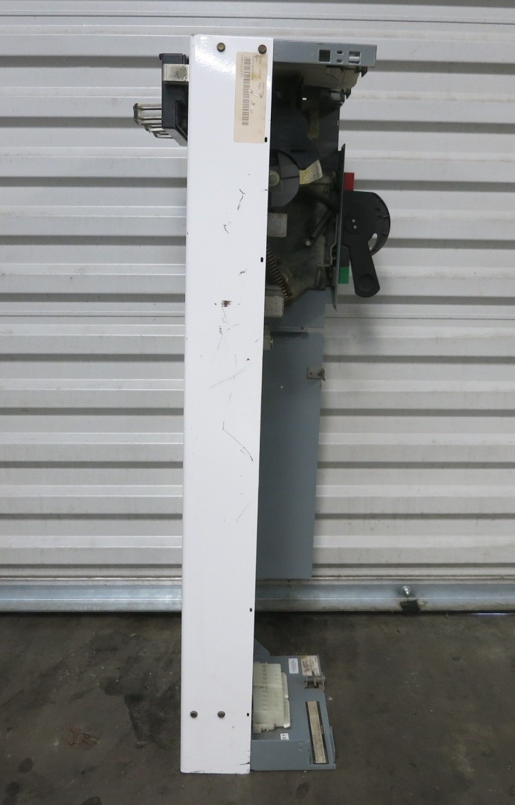 Allen Bradley 2100 Centerline 200 Amp Fusible Feeder 39" MCC Bucket 200A (BJ1130-22)