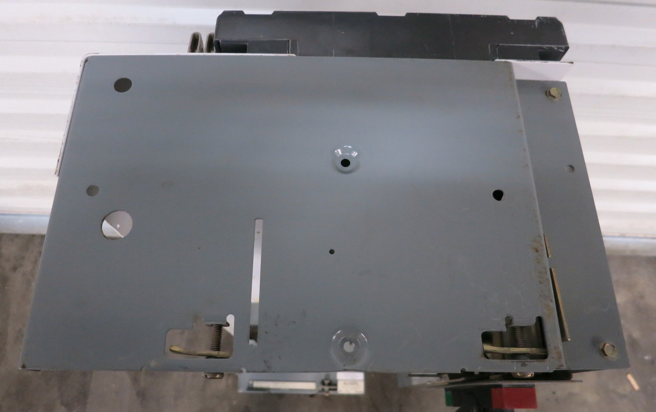 Allen Bradley 2100 Centerline 200 Amp Fusible Feeder 39" MCC Bucket 200A (BJ1130-21)