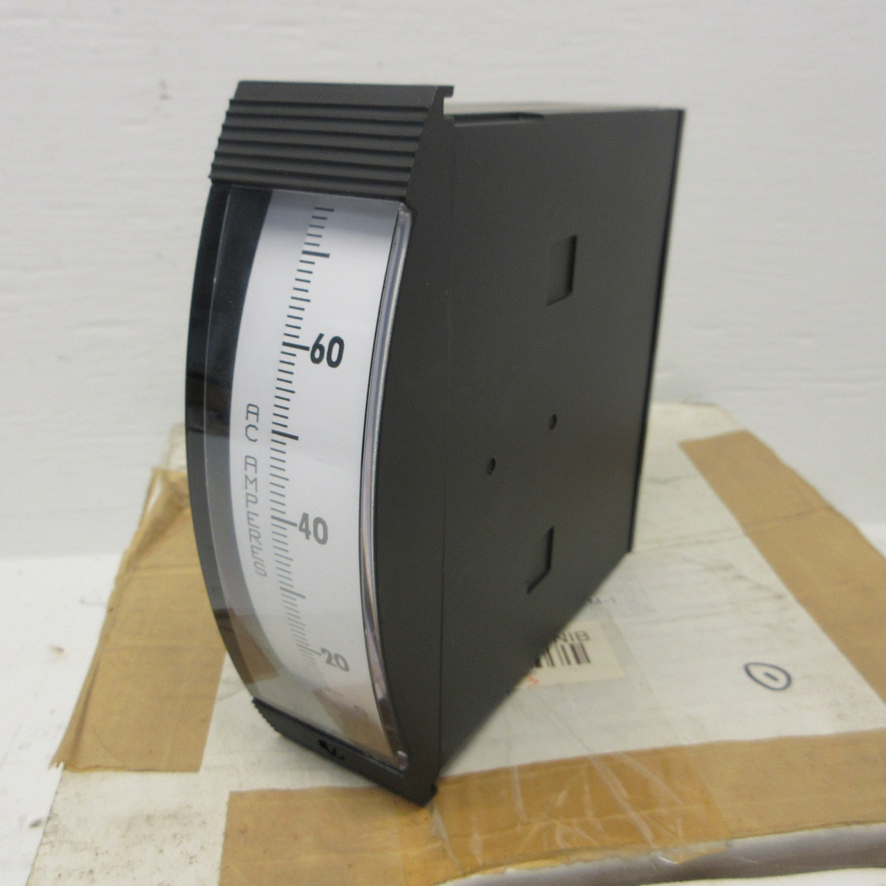 NEW Weschler Instruments VC-252 Ammeter (Scale: 0-75 AC Amps) 11185948-1-02 NIB (AH1427-1)