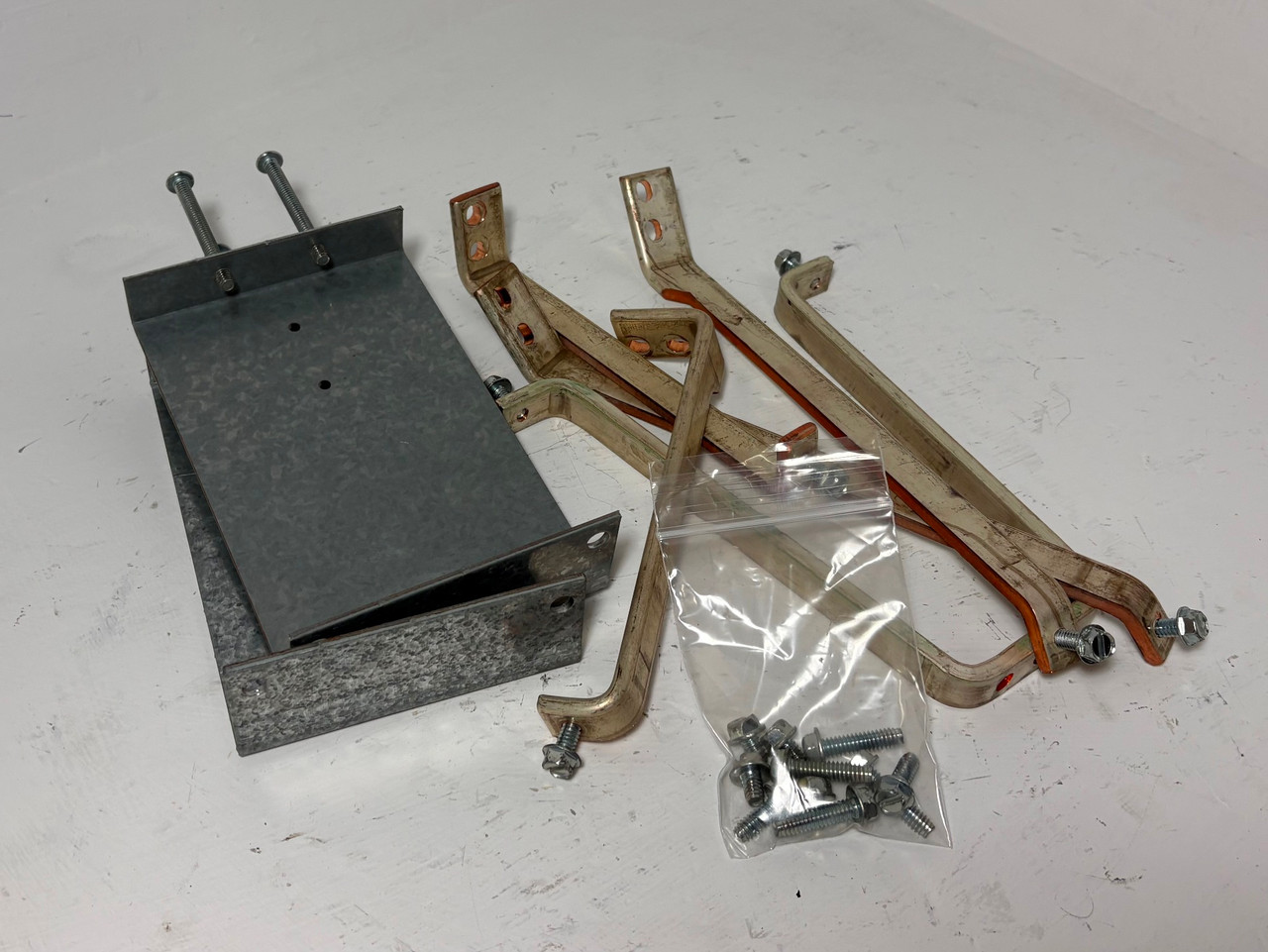 Siemens 6QJ2 225A Twin Mounting Hardware Kit Circuit Breaker Type QJ23 QJ Dual (EM5942-2)