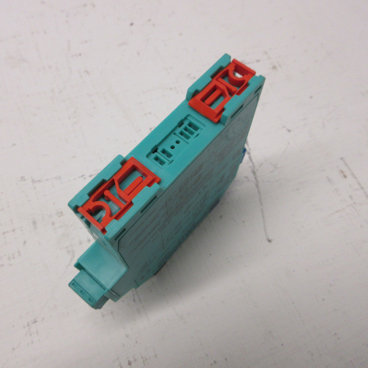 Pepperl+Fuchs KFA5-SOT2-Ex2 Isolated Switch Amplifier 2 Channel 115V PN: 43934S (AH1433-2)