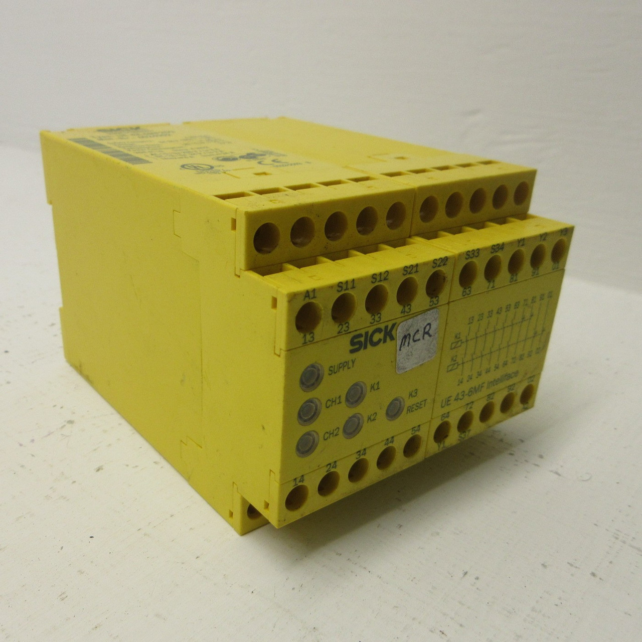 Image of Sick UE 43-6MF2D3 Inteliface Safety Relay UE 43-6MF Intelliface 24VDC <60ms 2,7W