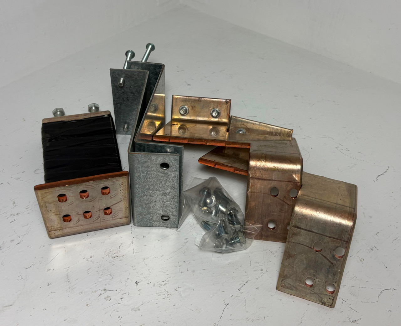 Siemens JD65K 400A Twin Mounting Hardware Kit Circuit Breaker Type JD HJD Dual (EM5943-1)