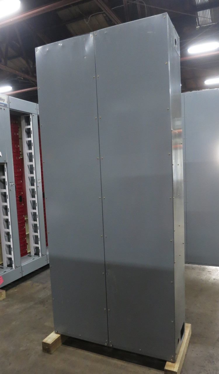 Allen Bradley Centerline 2100 600A 2x Section MCC Motor Control Center 600 Amp M (DW8334-1)