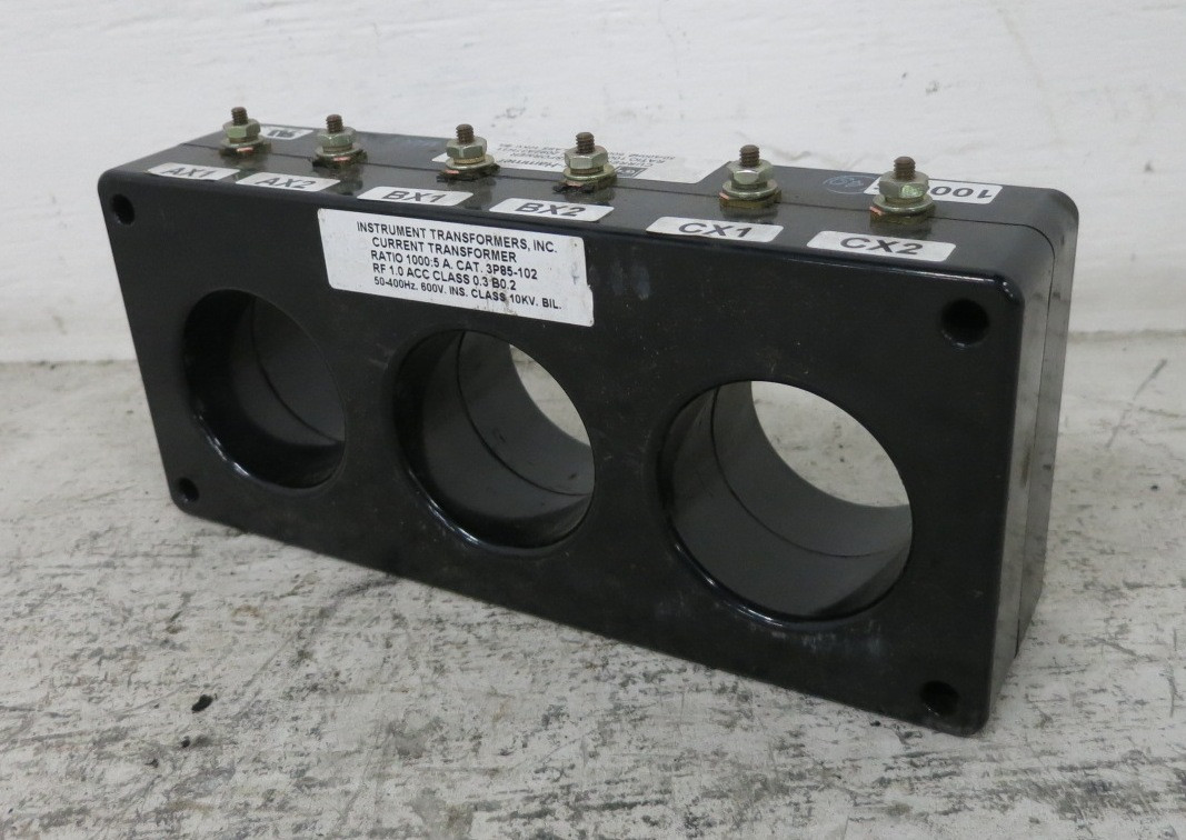 Image of Cutler Hammer 2092A37H11 Current Transformer Ratio 1000:5 A CT ITI 3P85-102