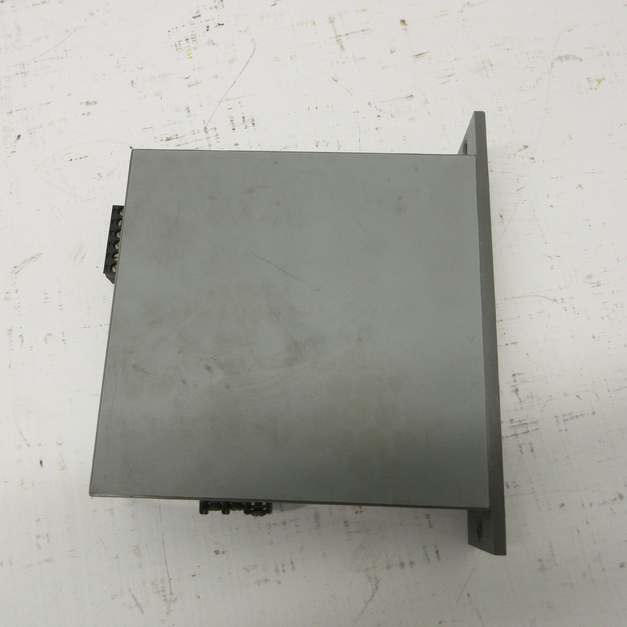 Allen Bradley 1747-AIC Ser B DH-485 Isolator Link Coupler SLC 500 24VDC 1747-A1C (AH1437-3)