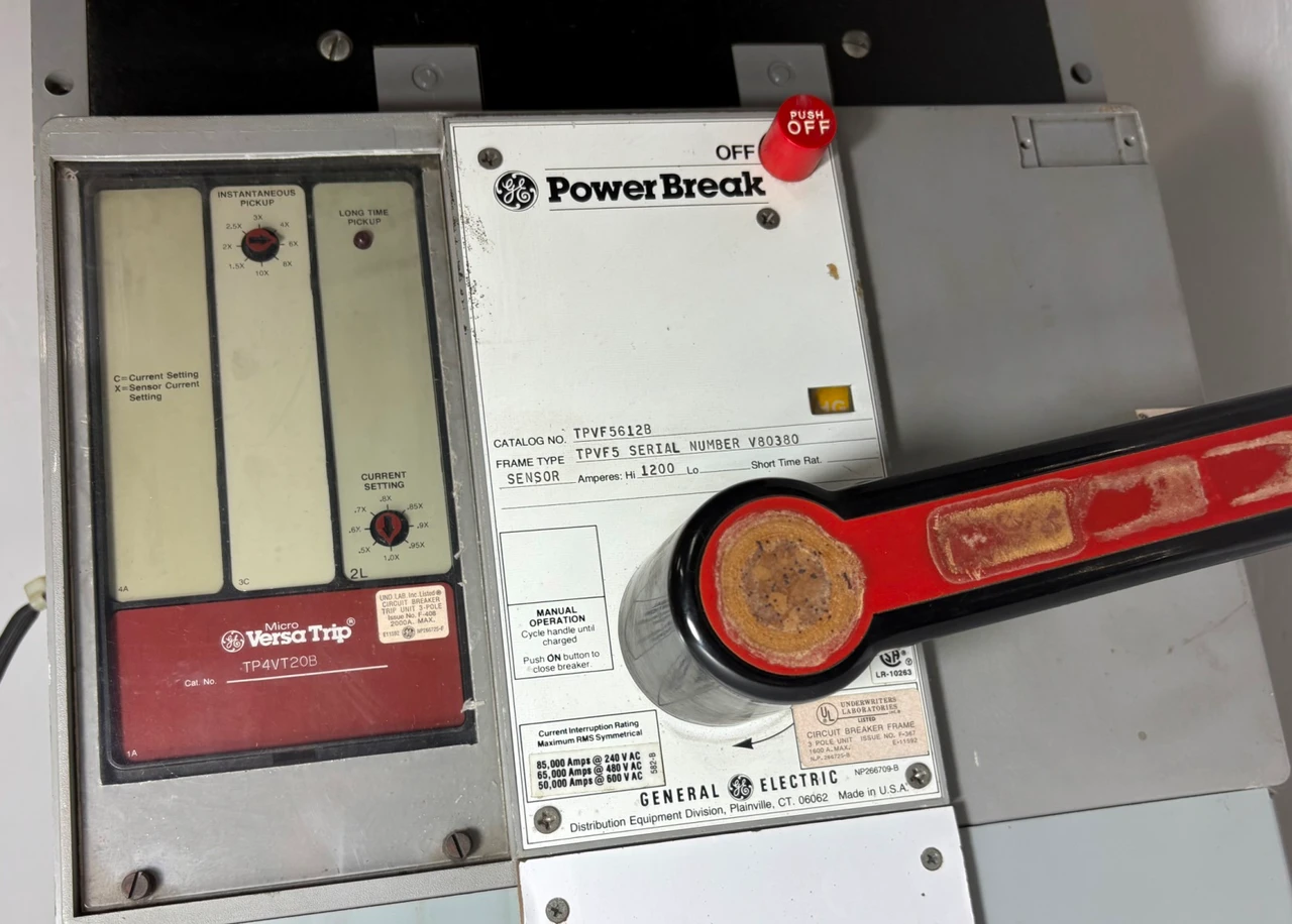 2nd Image of EM5944