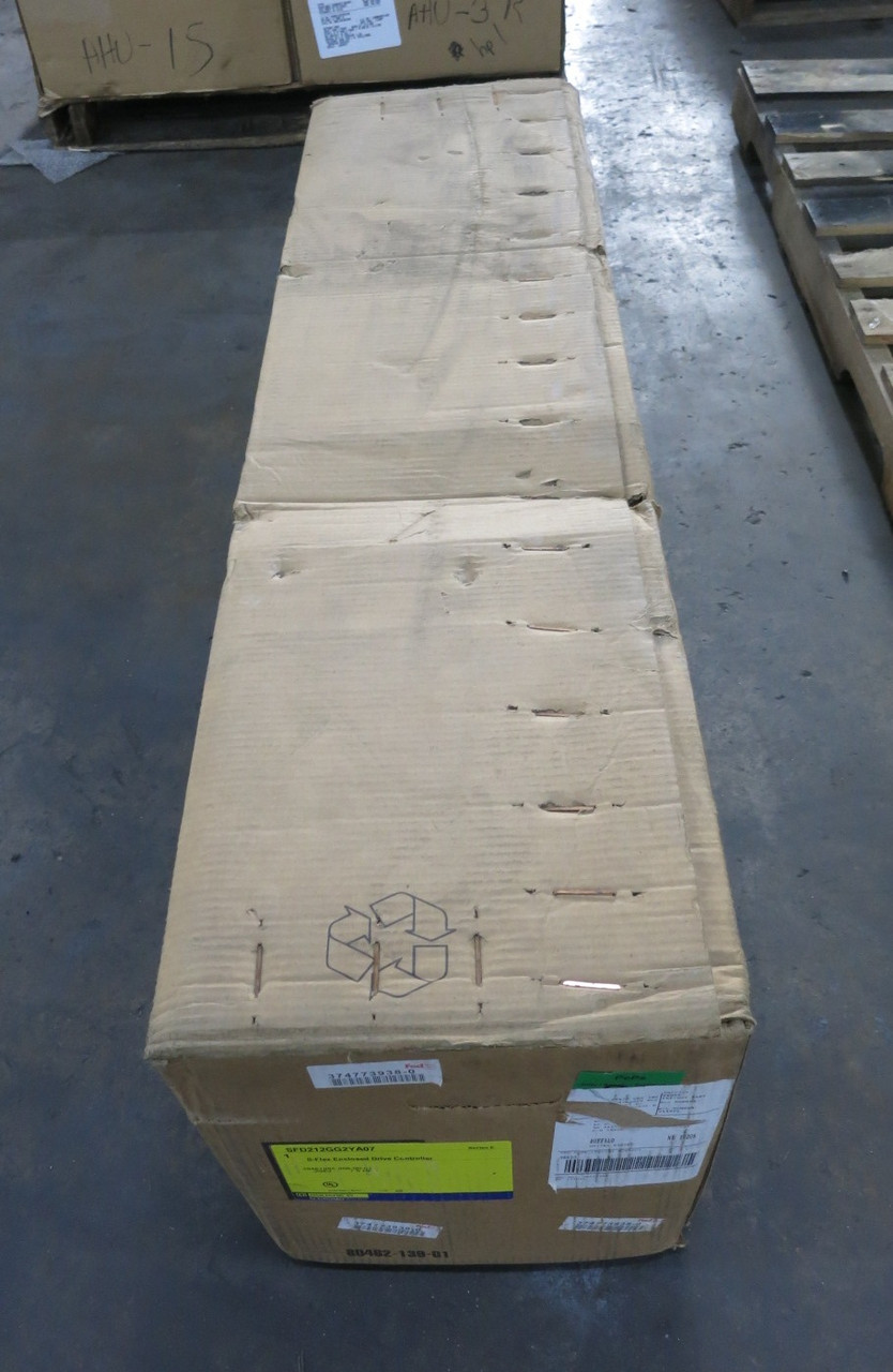 NEW Square D SFD212GG2YA07 S-Flex VS Drive Controller 7.5 HP 208V Enclosed VFD (DW8340-1)