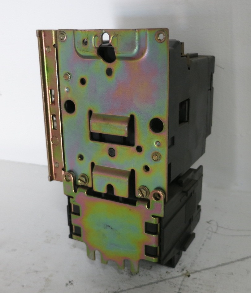 Square D 8536SCO3H200S Size 1 Motor Starter 120V Coil Motor Logic 9065-SS020 (DW8345-1)