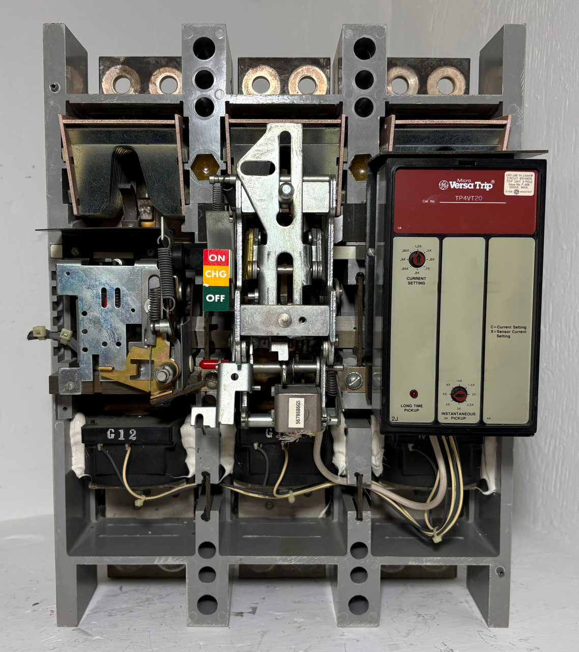 GE TPVF5616 1600A Power Break LI Circuit Breaker w/ Aux TPVF5 600V 1600 Amp 3P (EM5946-1)